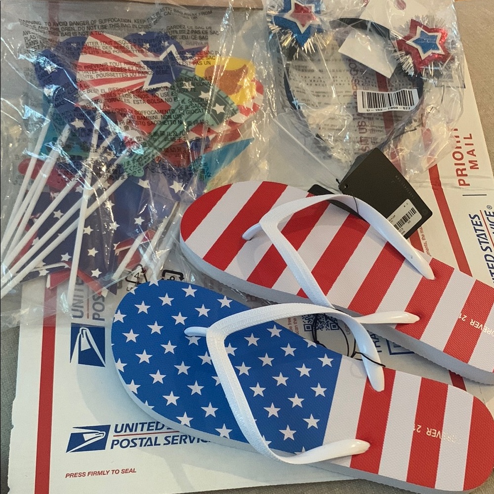 July 4th box featuring Four items